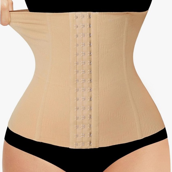 Loday Other - NWOT beige Loday waist trainer / corset L